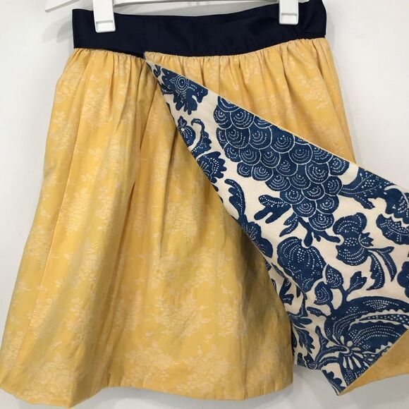 Molly B Blue Cream Yellow Reversible 2 Skirts in 1 Tie Waist Mini Wrap Skirt - Picture 9 of 16